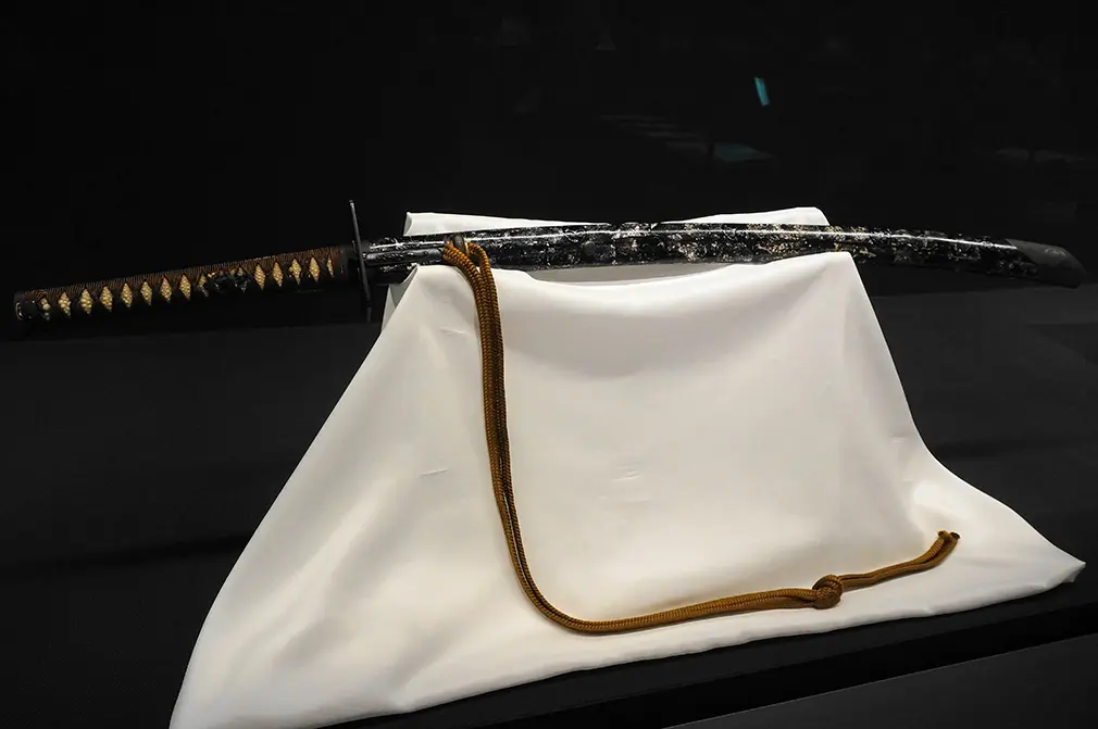 katana avec fourreau de Musashi