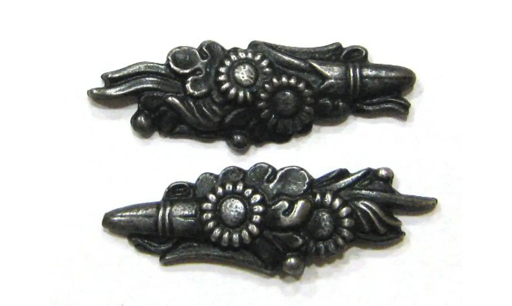 Menuki Chrysanthème
