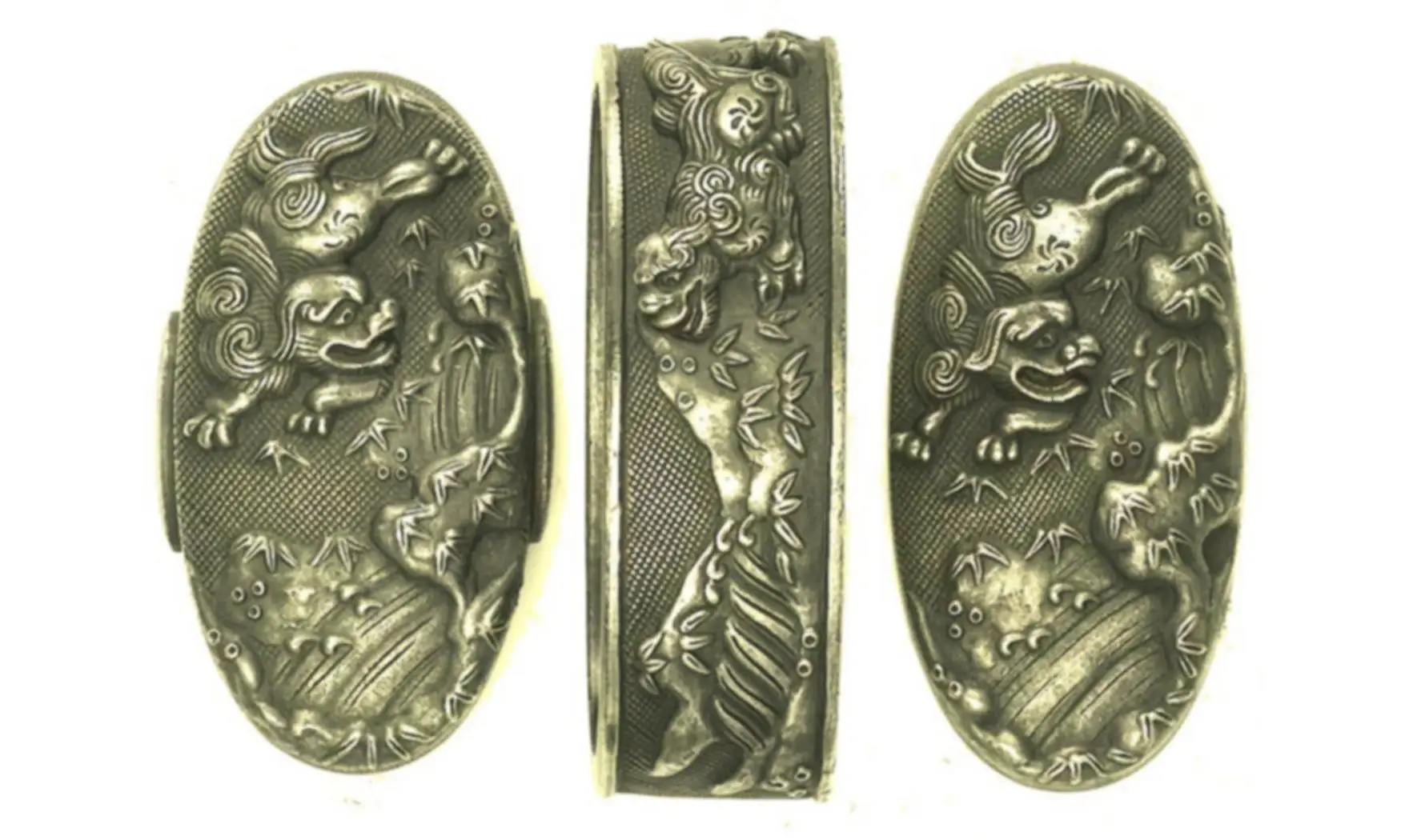 Fuchi-Kashira-Kojiri Lion