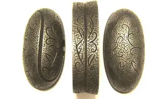 Fuchi-Kashira-Kojiri Higo arabesque