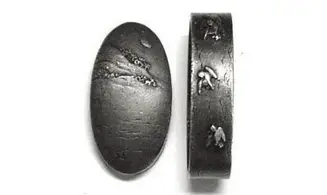 Fuchi-Kashira-Kojiri Oiseau