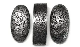 Fuchi-Kashira-Kojiri Pivoine Arabesque